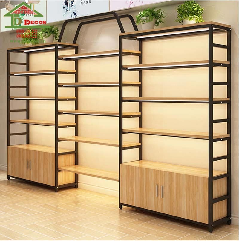 Tủ kệ trưng bày thời trang