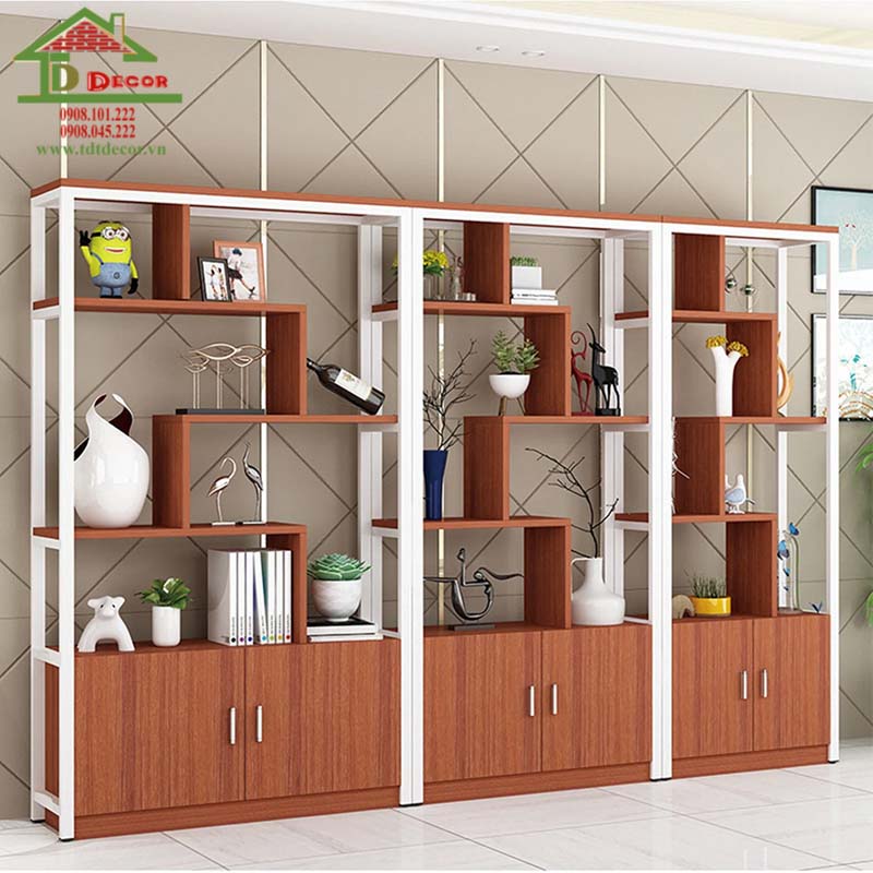 Tủ kệ trưng bày thời trang