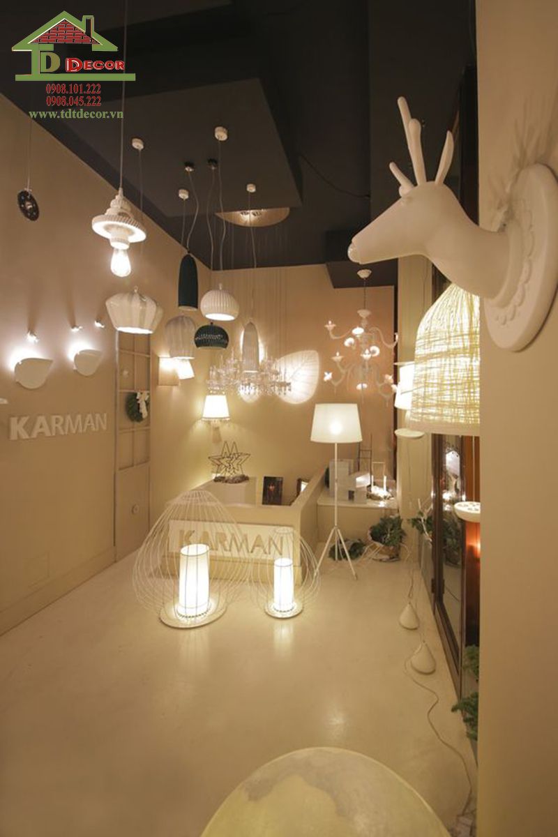 thiết kế cửa hàng đèn trang trí