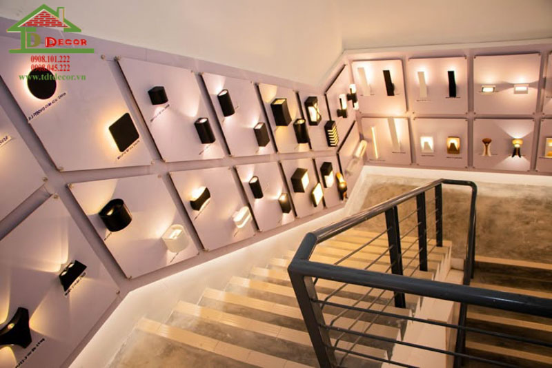 Thiết kế cửa hàng đèn trang trí
