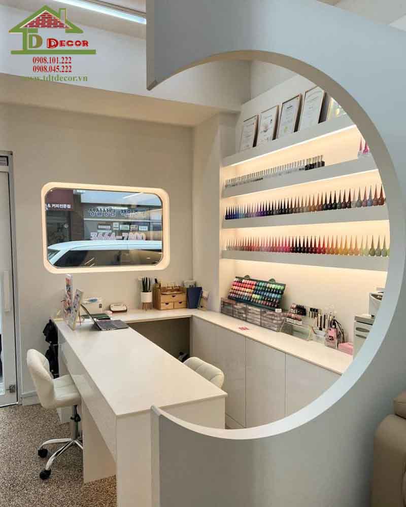 thiết kế tiệm nail mệnh kim