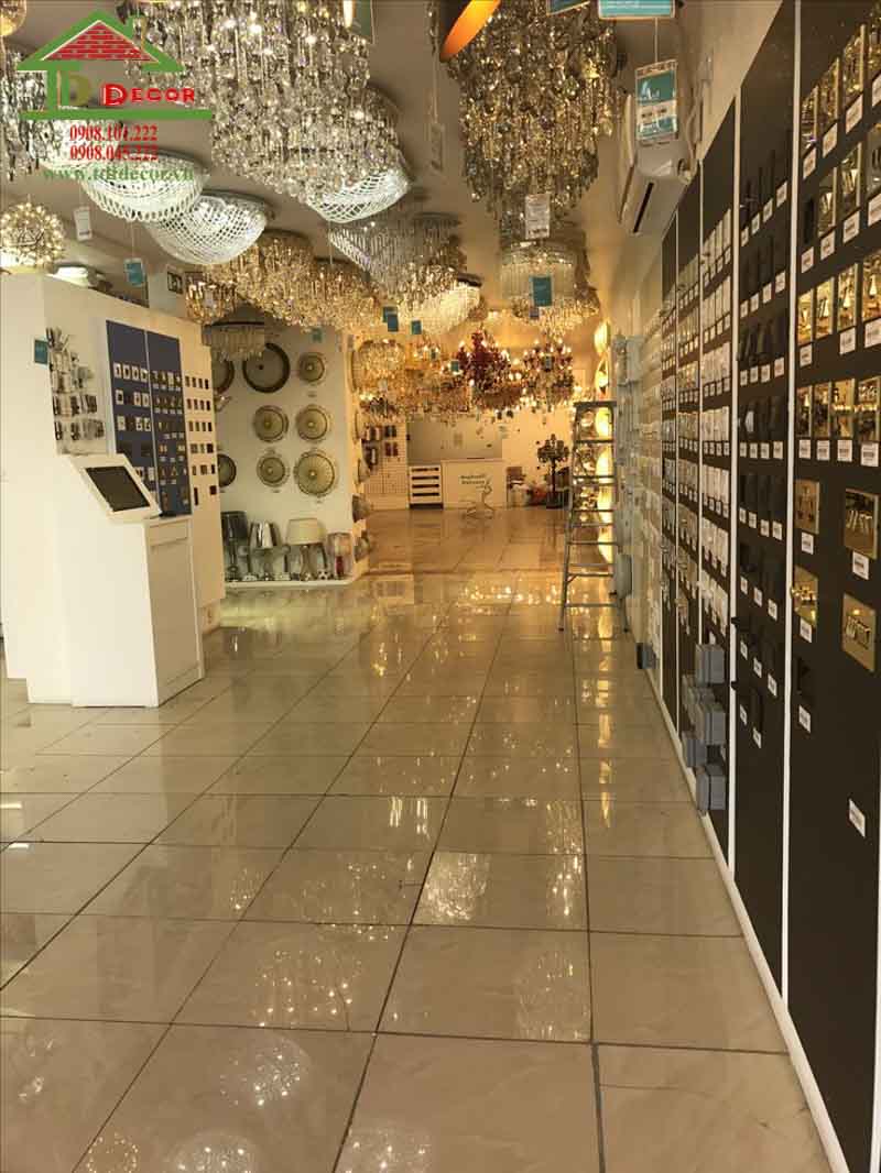 Mẫu showroom điện nước ấn tượng