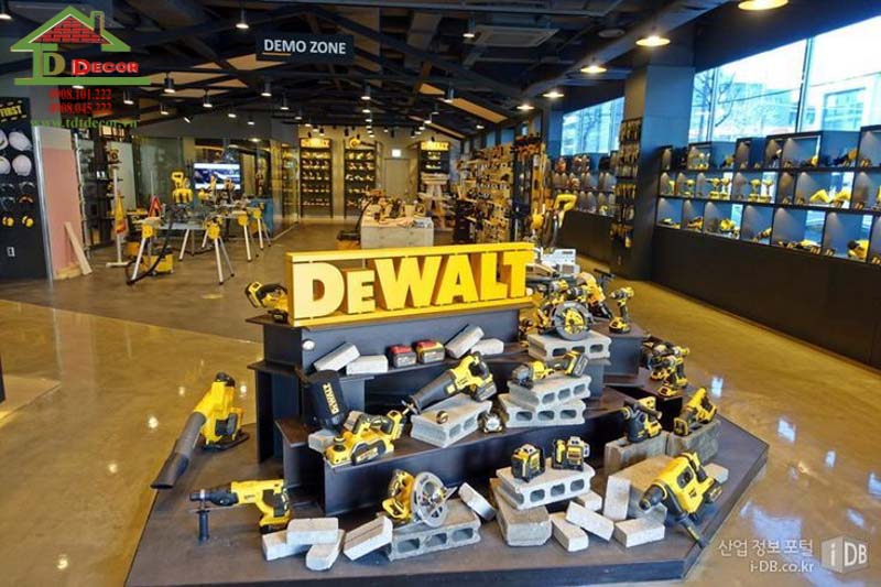 Lựa chọn những tone màu nổi trong thiết kế cửa hàng điện nước giúp cửa hàng nổi bật hơn